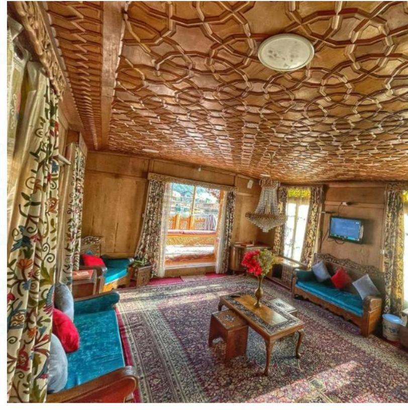 Nazneen Group Of Houseboats Srīnagar Exterior foto